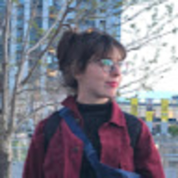 Meet your Posher, Sarah - Picture 1 of 1